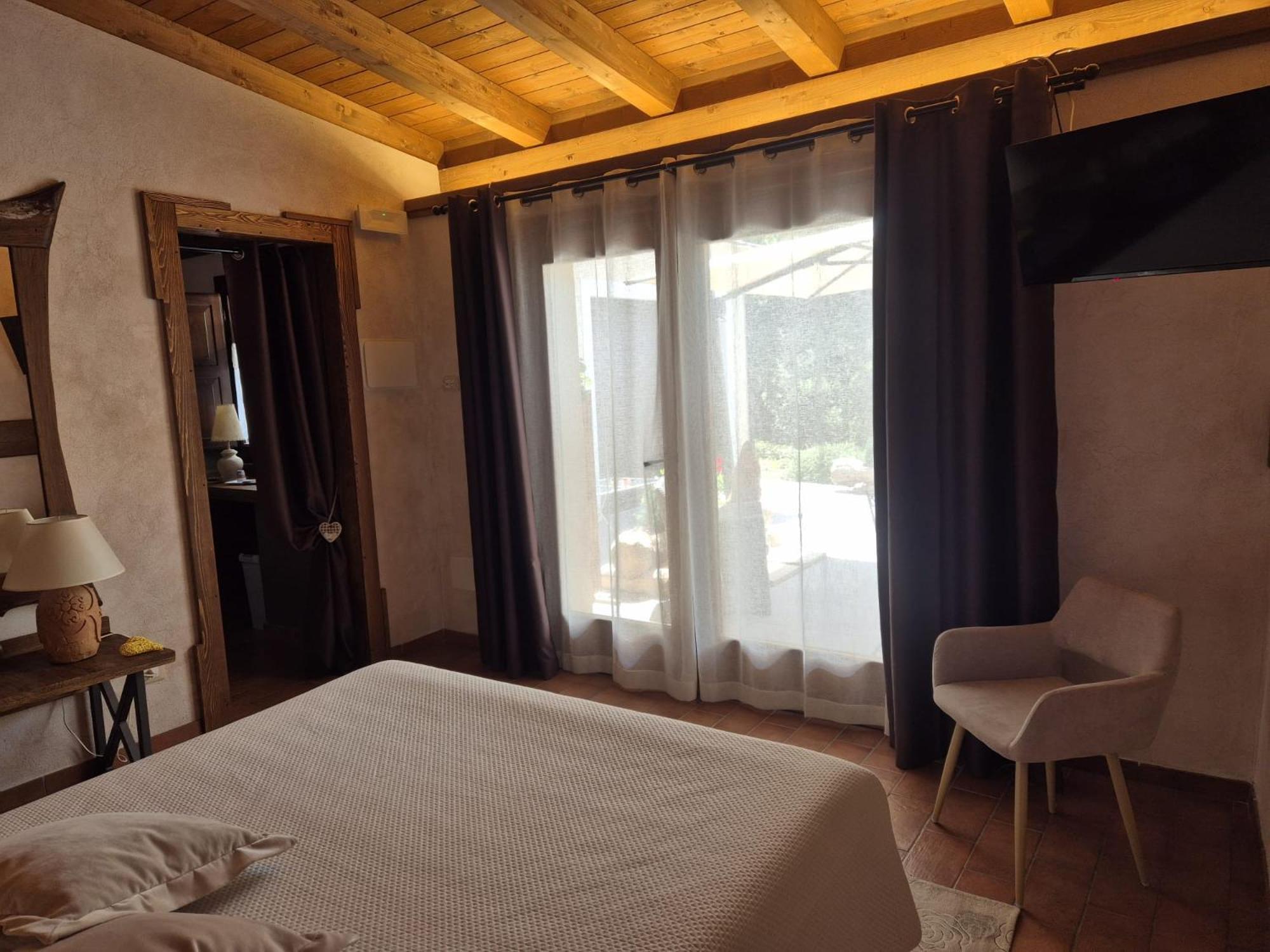 Dimora Dei Baldi - Rooms & Relax Fagnano Alto Εξωτερικό φωτογραφία